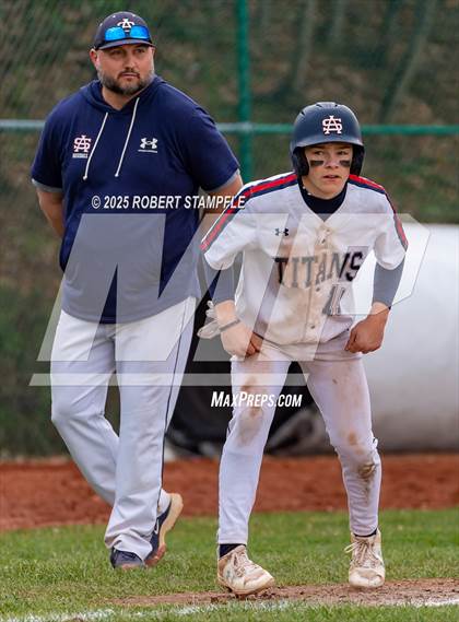Thumbnail 1 in Taylor Allderdice @ Shaler Area photogallery.