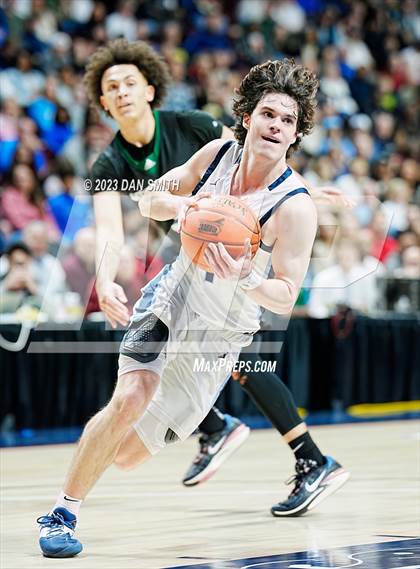 Thumbnail 3 in East Catholic vs. Northwest Catholic (CIAC Div I Final) photogallery.