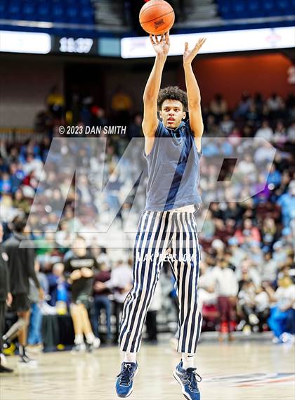 Thumbnail 3 in East Catholic vs. Northwest Catholic (CIAC Div I Final) photogallery.