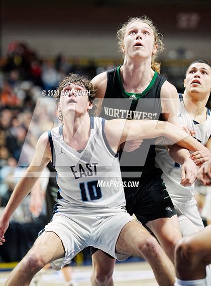 Thumbnail 2 in East Catholic vs. Northwest Catholic (CIAC Div I Final) photogallery.