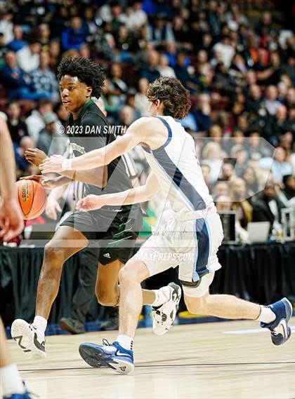 Thumbnail 3 in East Catholic vs. Northwest Catholic (CIAC Div I Final) photogallery.