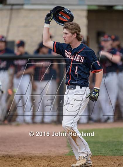 Thumbnail 3 in New Trier v. Oak Park-River Forest (IHSA 4A Sectional Final) photogallery.