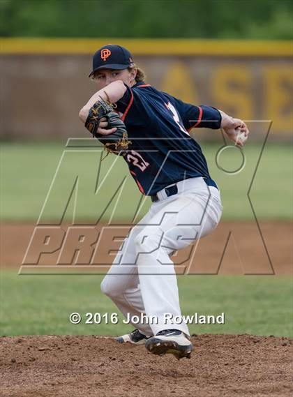 Thumbnail 3 in New Trier v. Oak Park-River Forest (IHSA 4A Sectional Final) photogallery.