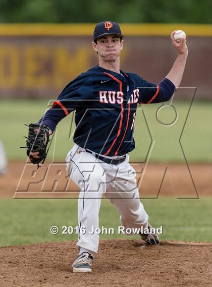 Thumbnail 1 in New Trier v. Oak Park-River Forest (IHSA 4A Sectional Final) photogallery.