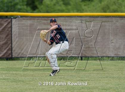 Thumbnail 3 in New Trier v. Oak Park-River Forest (IHSA 4A Sectional Final) photogallery.