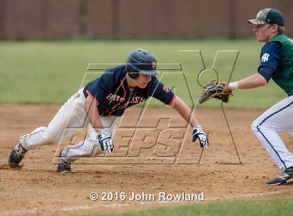 Thumbnail 2 in New Trier v. Oak Park-River Forest (IHSA 4A Sectional Final) photogallery.