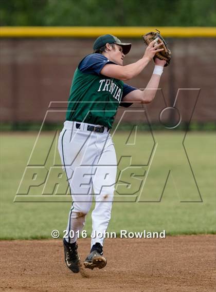 Thumbnail 2 in New Trier v. Oak Park-River Forest (IHSA 4A Sectional Final) photogallery.