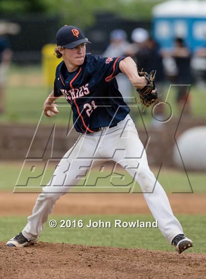 Thumbnail 3 in New Trier v. Oak Park-River Forest (IHSA 4A Sectional Final) photogallery.