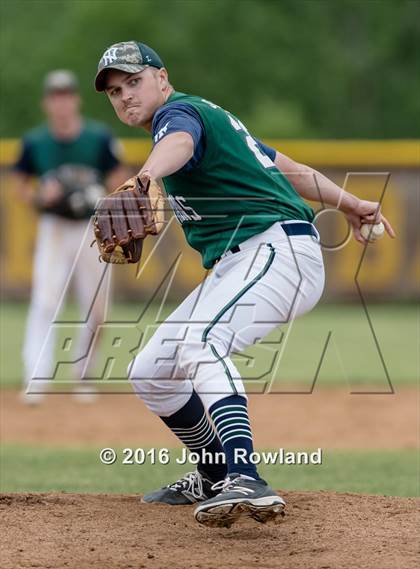 Thumbnail 2 in New Trier v. Oak Park-River Forest (IHSA 4A Sectional Final) photogallery.