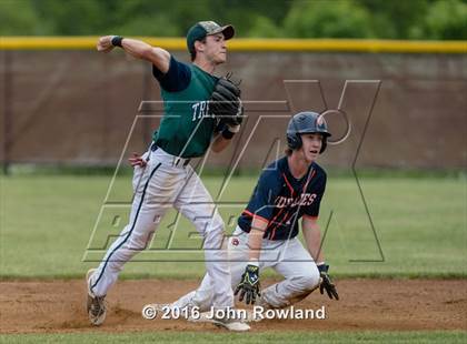 Thumbnail 2 in New Trier v. Oak Park-River Forest (IHSA 4A Sectional Final) photogallery.