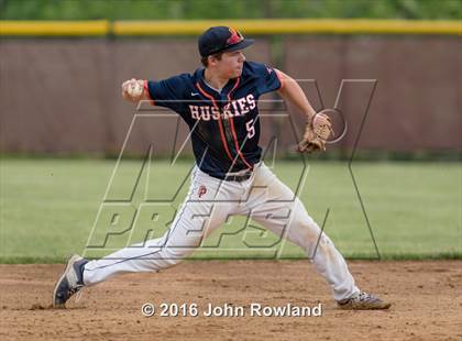 Thumbnail 2 in New Trier v. Oak Park-River Forest (IHSA 4A Sectional Final) photogallery.