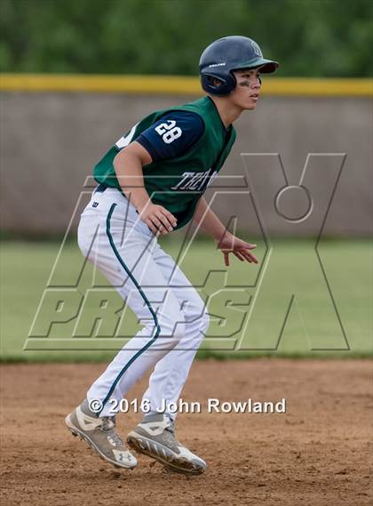 Thumbnail 1 in New Trier v. Oak Park-River Forest (IHSA 4A Sectional Final) photogallery.