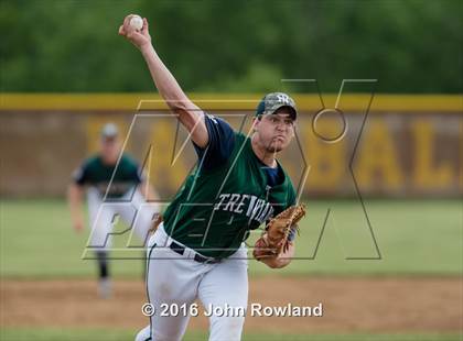 Thumbnail 1 in New Trier v. Oak Park-River Forest (IHSA 4A Sectional Final) photogallery.