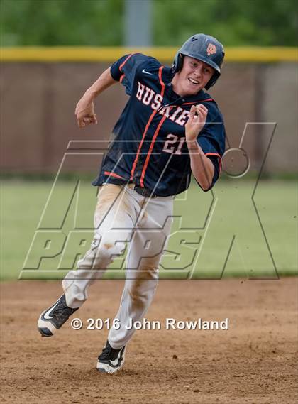 Thumbnail 2 in New Trier v. Oak Park-River Forest (IHSA 4A Sectional Final) photogallery.