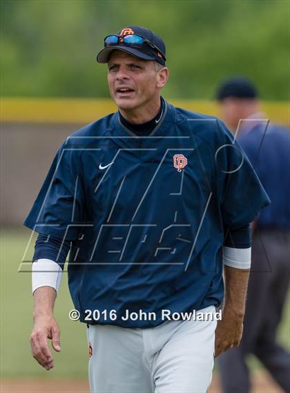 Thumbnail 3 in New Trier v. Oak Park-River Forest (IHSA 4A Sectional Final) photogallery.