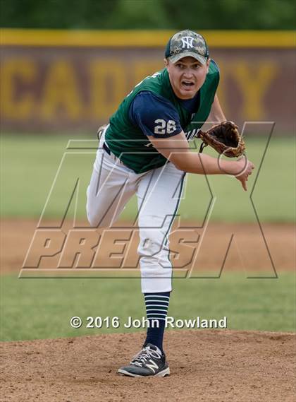 Thumbnail 2 in New Trier v. Oak Park-River Forest (IHSA 4A Sectional Final) photogallery.