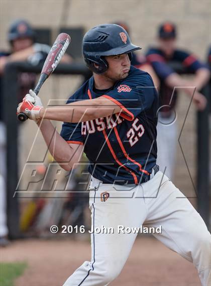 Thumbnail 2 in New Trier v. Oak Park-River Forest (IHSA 4A Sectional Final) photogallery.