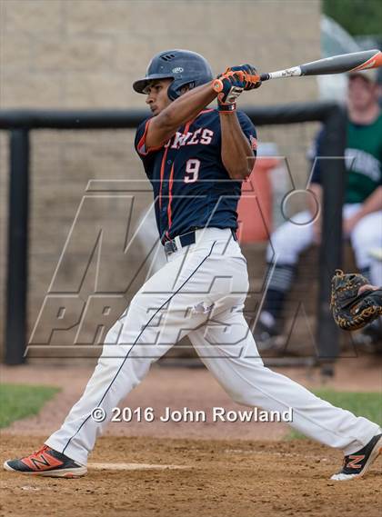 Thumbnail 1 in New Trier v. Oak Park-River Forest (IHSA 4A Sectional Final) photogallery.