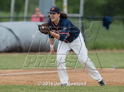 Thumbnail 2 in New Trier v. Oak Park-River Forest (IHSA 4A Sectional Final) photogallery.