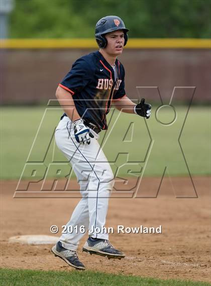 Thumbnail 3 in New Trier v. Oak Park-River Forest (IHSA 4A Sectional Final) photogallery.