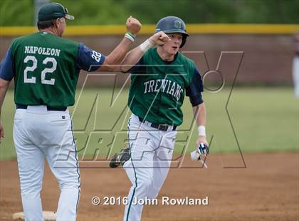Thumbnail 2 in New Trier v. Oak Park-River Forest (IHSA 4A Sectional Final) photogallery.