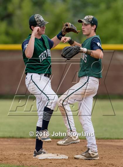 Thumbnail 1 in New Trier v. Oak Park-River Forest (IHSA 4A Sectional Final) photogallery.