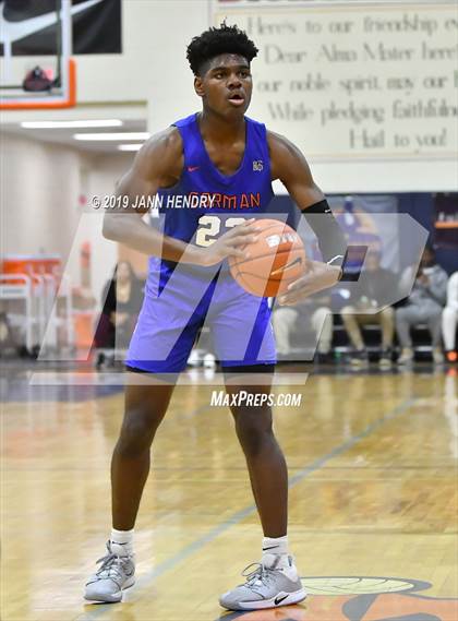 Thumbnail 2 in Bishop Gorman vs. Fairfax (Tarkanian Classic) photogallery.