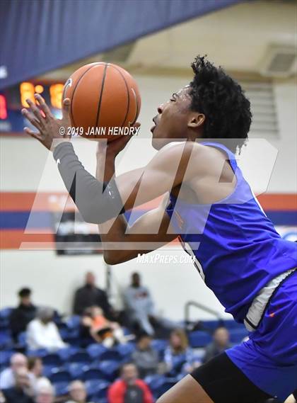 Thumbnail 2 in Bishop Gorman vs. Fairfax (Tarkanian Classic) photogallery.