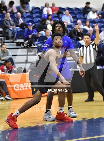 Thumbnail 2 in Bishop Gorman vs. Fairfax (Tarkanian Classic) photogallery.