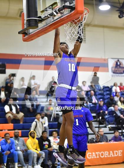 Thumbnail 1 in Bishop Gorman vs. Fairfax (Tarkanian Classic) photogallery.