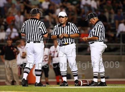 Thumbnail 1 in Lakeland vs. De La Salle  photogallery.