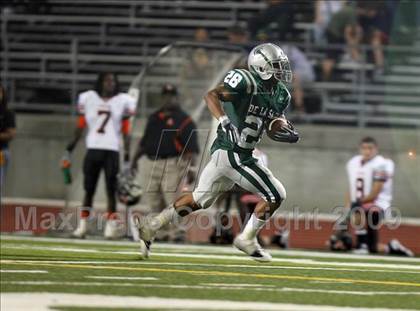 Thumbnail 2 in Lakeland vs. De La Salle  photogallery.