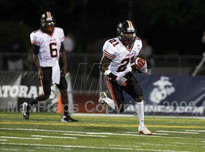 Thumbnail 2 in Lakeland vs. De La Salle  photogallery.