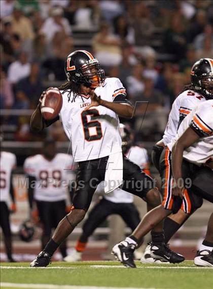 Thumbnail 3 in Lakeland vs. De La Salle  photogallery.