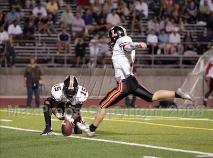 Thumbnail 3 in Lakeland vs. De La Salle  photogallery.