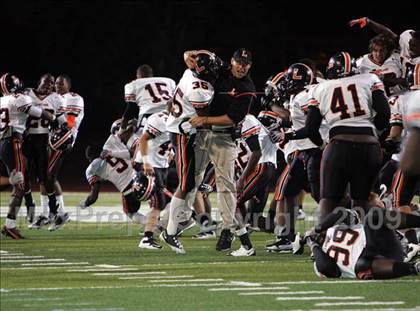 Thumbnail 1 in Lakeland vs. De La Salle  photogallery.