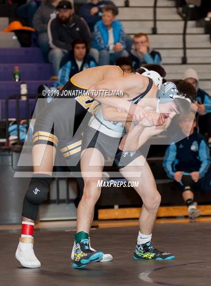 Thumbnail 2 in CHSAA State 4A Region 2 Qualifying Tournament (Day 2) photogallery.