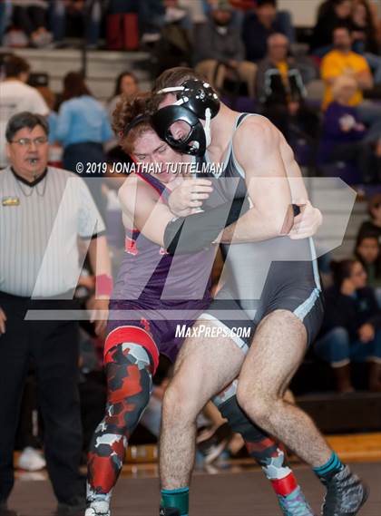 Thumbnail 2 in CHSAA State 4A Region 2 Qualifying Tournament (Day 2) photogallery.