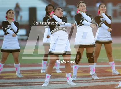 Thumbnail 1 in Chavez @ Edison photogallery.