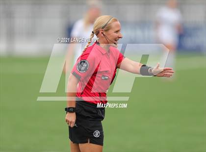 Thumbnail 1 in Broomfield vs. Rock Canyon (CHSAA 5A Championship) photogallery.