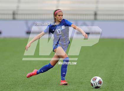 Thumbnail 3 in Broomfield vs. Rock Canyon (CHSAA 5A Championship) photogallery.