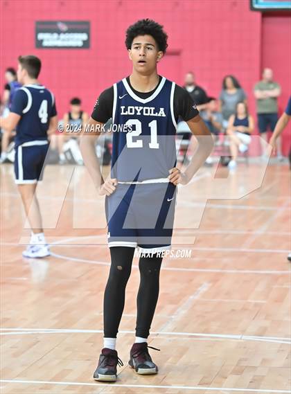 Thumbnail 2 in Sahuaro vs. Loyola (Section 7) photogallery.