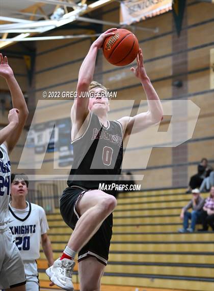 Thumbnail 1 in Healdsburg vs Roseland University Prep photogallery.