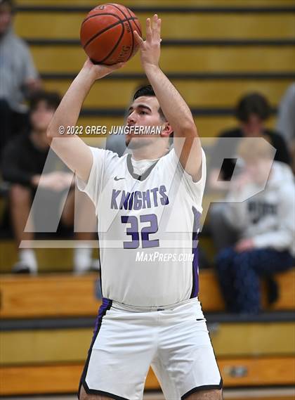 Thumbnail 3 in Healdsburg vs Roseland University Prep photogallery.