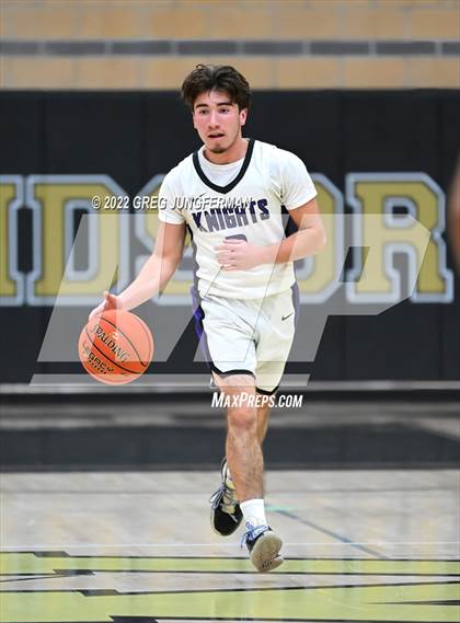 Thumbnail 3 in Healdsburg vs Roseland University Prep photogallery.