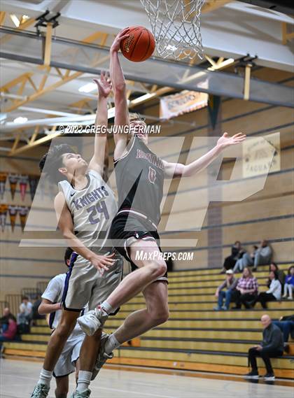 Thumbnail 1 in Healdsburg vs Roseland University Prep photogallery.