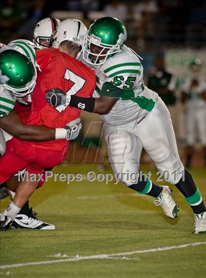 Thumbnail 2 in Monrovia vs. Glendora photogallery.
