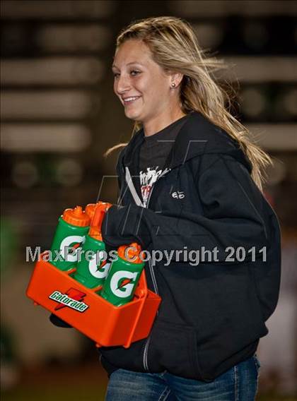 Thumbnail 1 in Monrovia vs. Glendora photogallery.