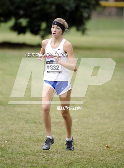 Thumbnail 1 in IHSA 1A Girls Cross Country Sectional (Benton) photogallery.