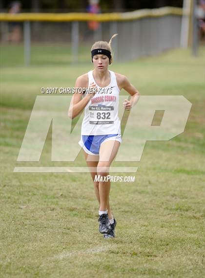 Thumbnail 1 in IHSA 1A Girls Cross Country Sectional (Benton) photogallery.